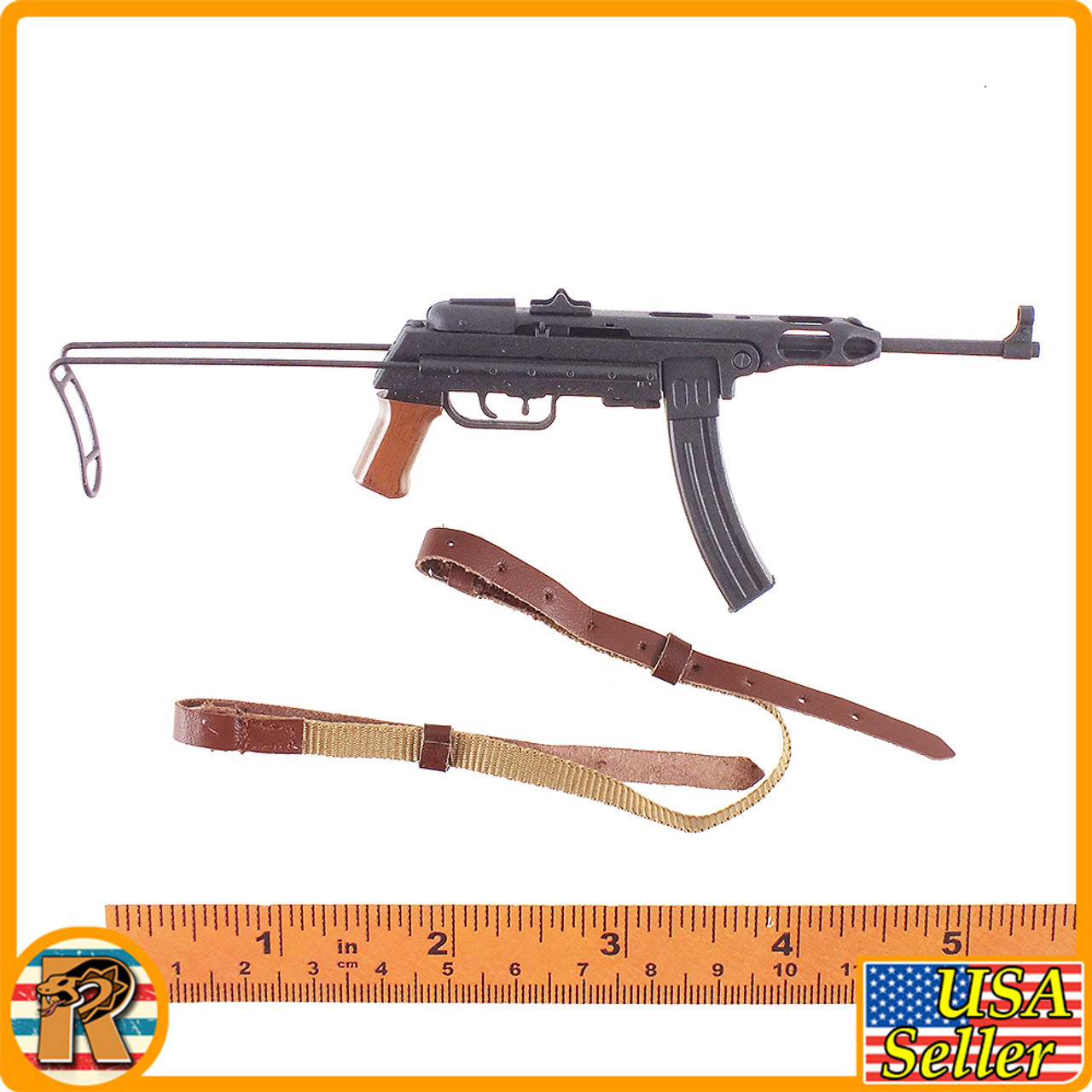 Female Viet Cong Guerilla - K-50m Submachine Gun - 1/6 Scale -