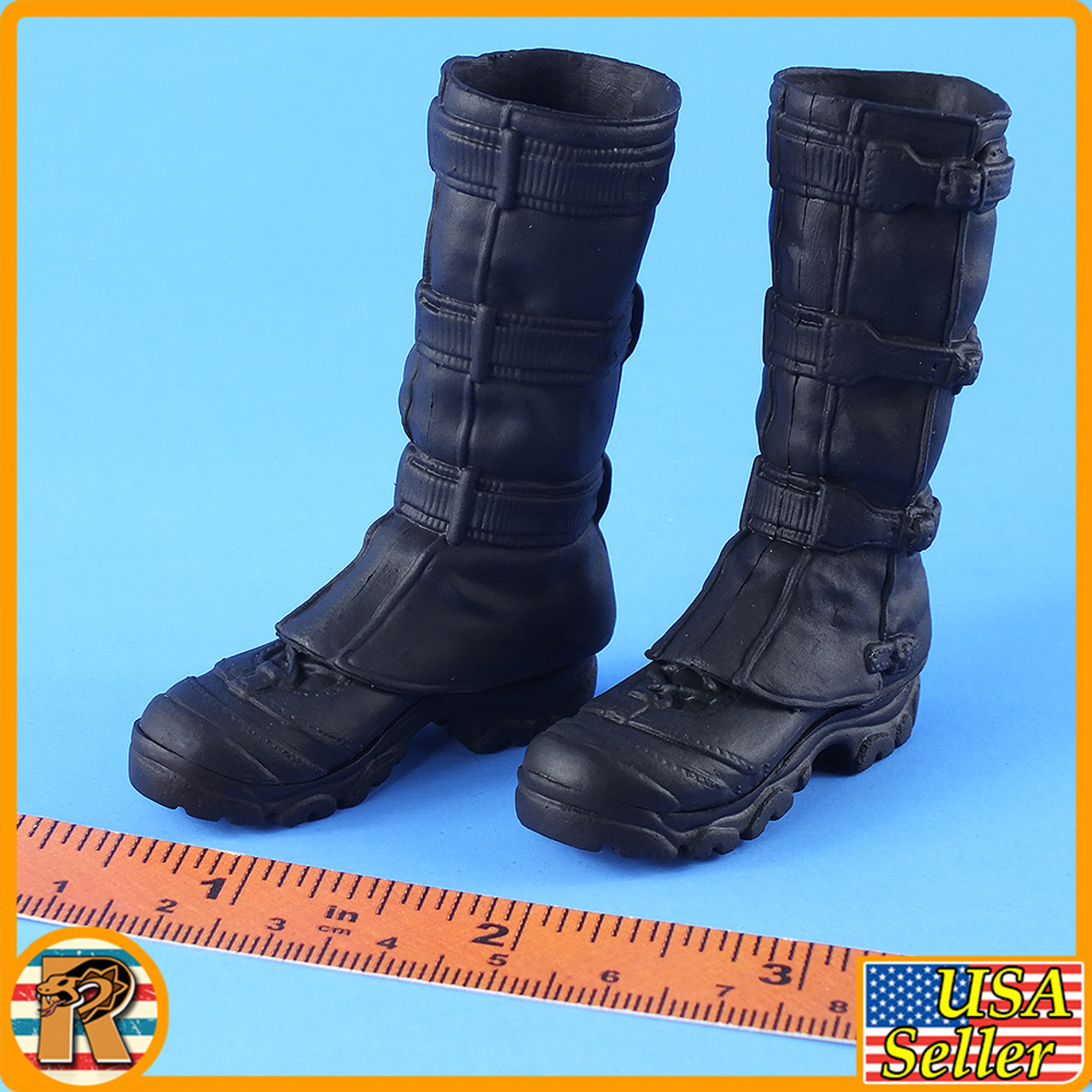 Batman Begins Ninja Warrior - Boots (w/ Balls) #1 - 1/6 Scale -