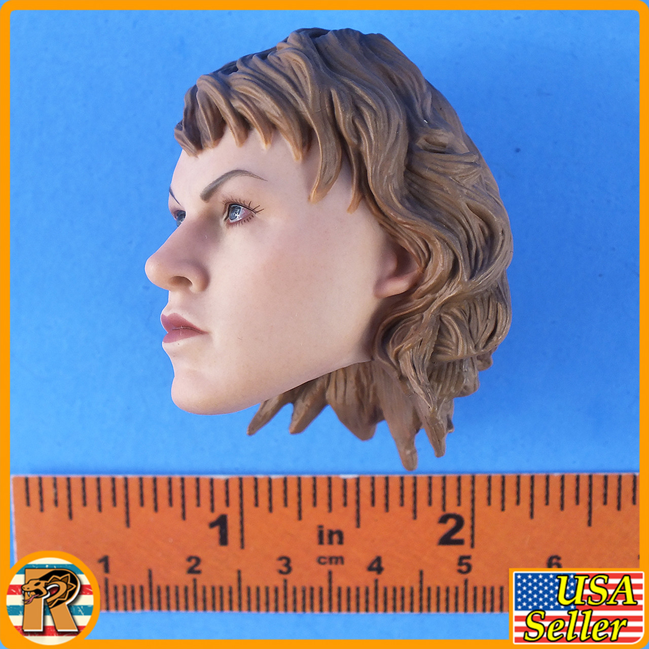Evil Hunter Alice 4.0 - Head Sculpt - 1/6 Scale -