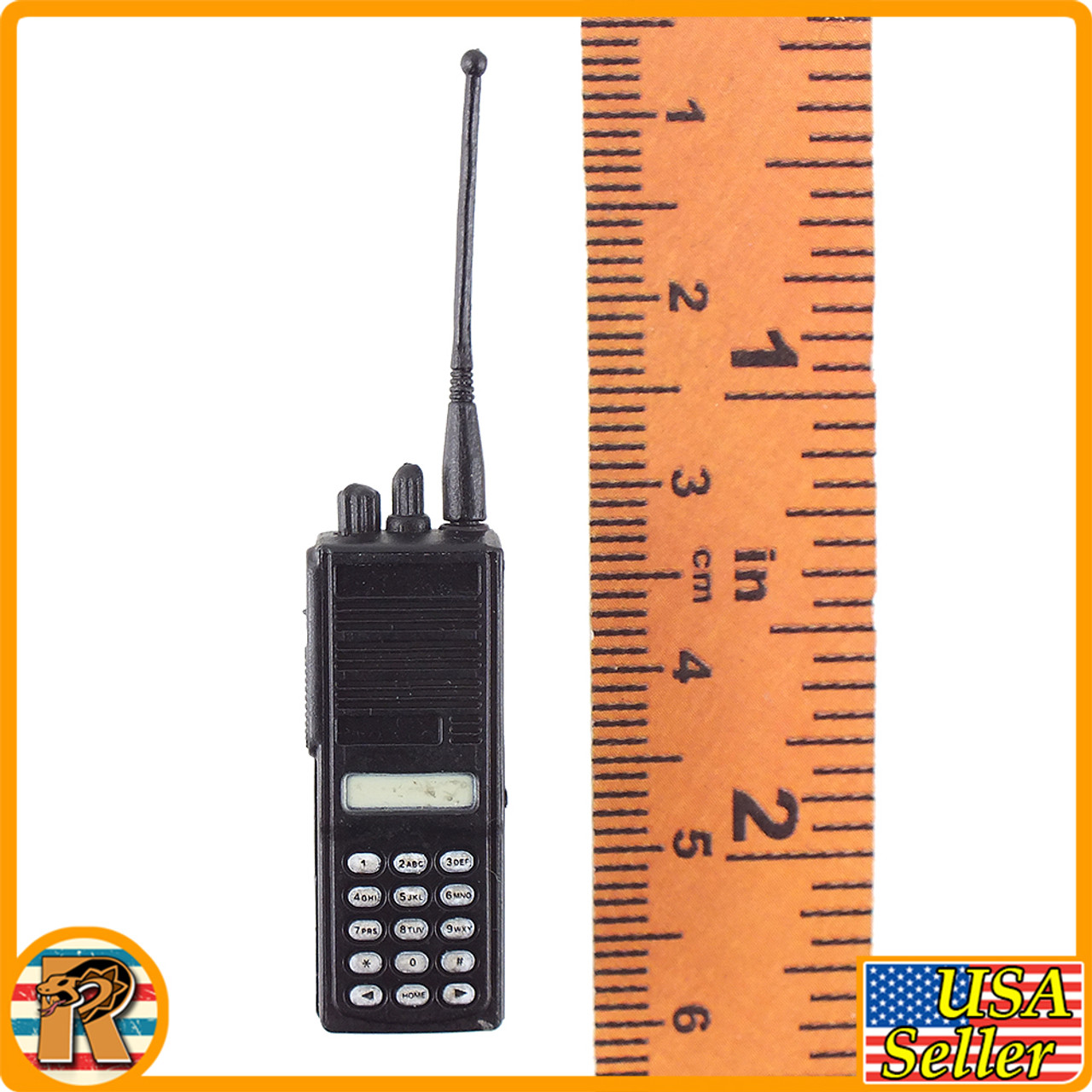 Rick Grimes S1 - Handheld Radio - 1/6 Scale -