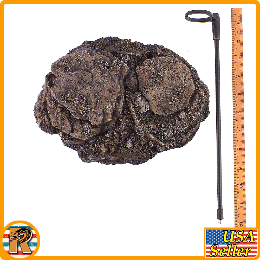 Amazon Soldier Female (Brown) - Rock Display Stand - 1/6 Scale Part - TBLeague