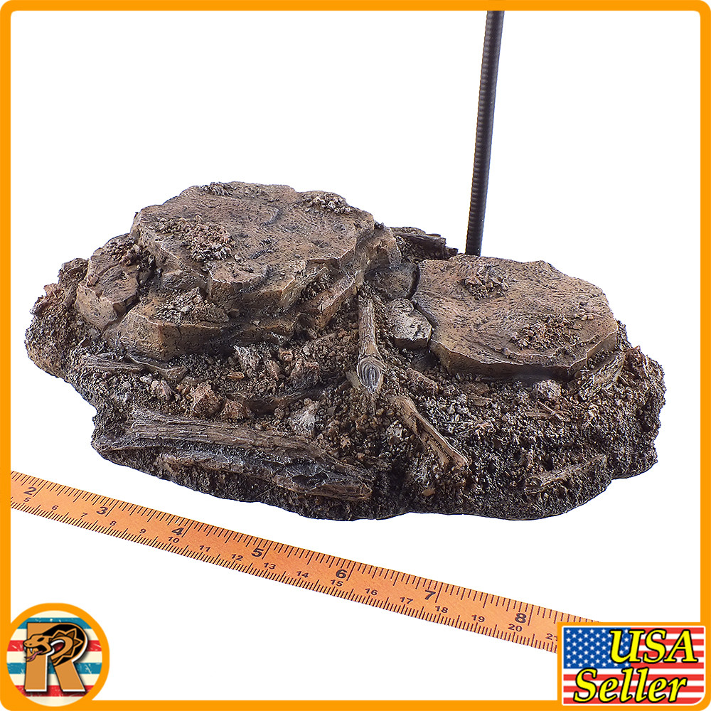 Amazon Soldier Female (Brown) - Rock Display Stand - 1/6 Scale Part - TBLeague