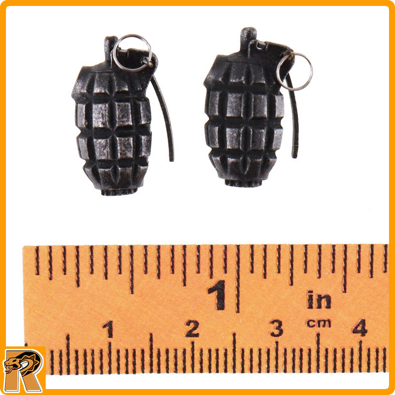 Roy Red Devils Commander - Metal Hand Grenades - 1/6 Scale