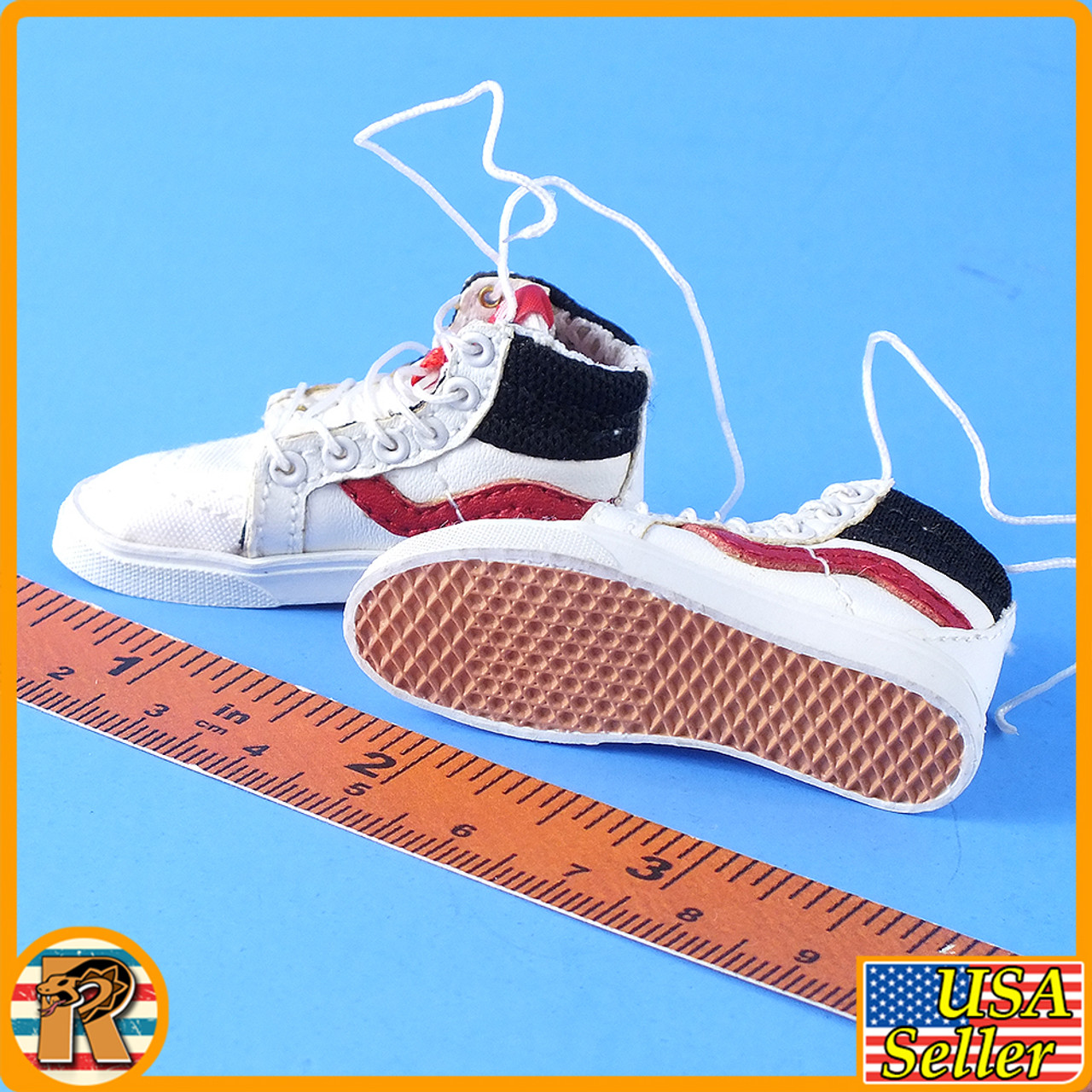 Assaulter Benoaron - Sneakers Shoes (for Feet) - 1/6 Scale -
