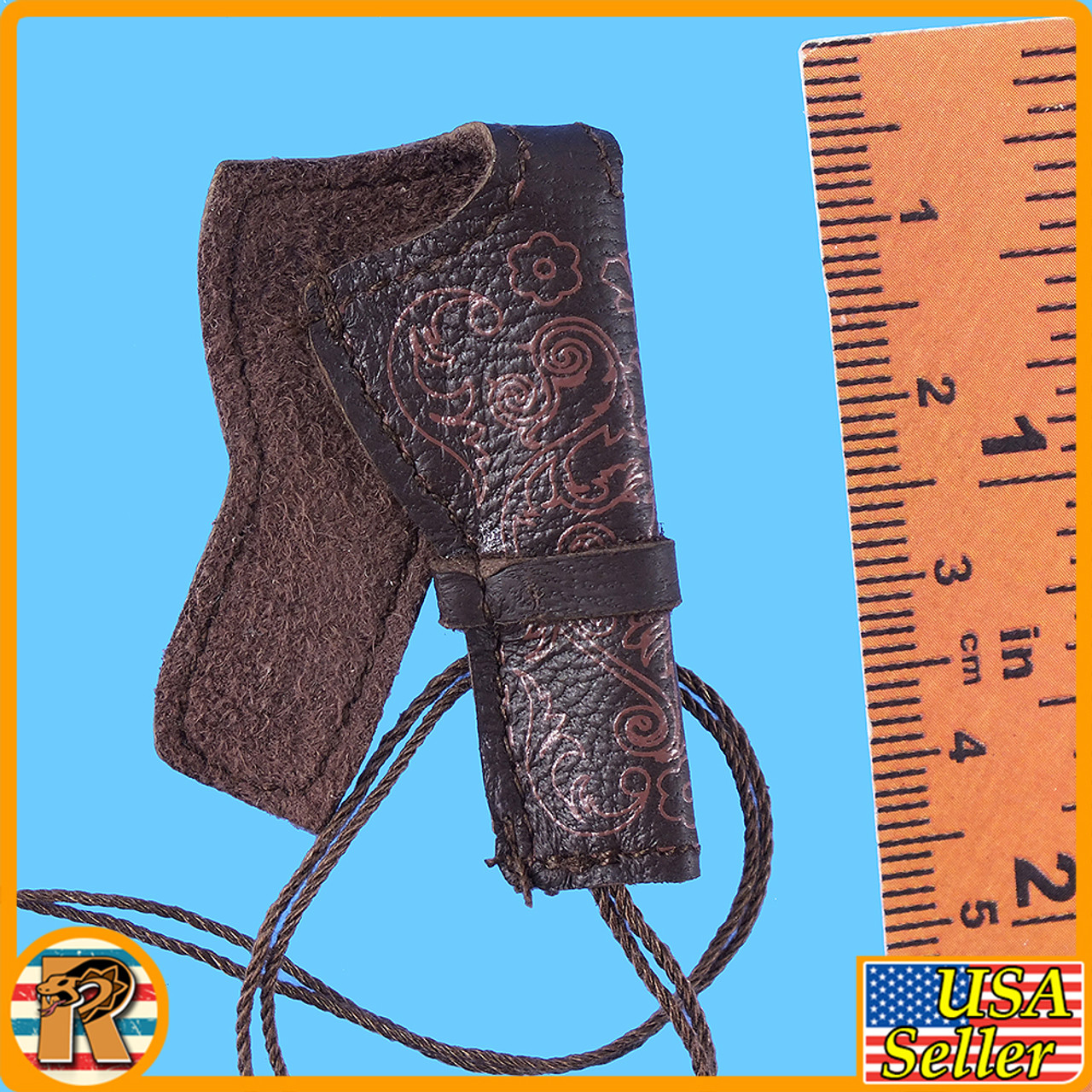 Western Cowgirl A - Revolver & Holster #2 - 1/6 Scale -