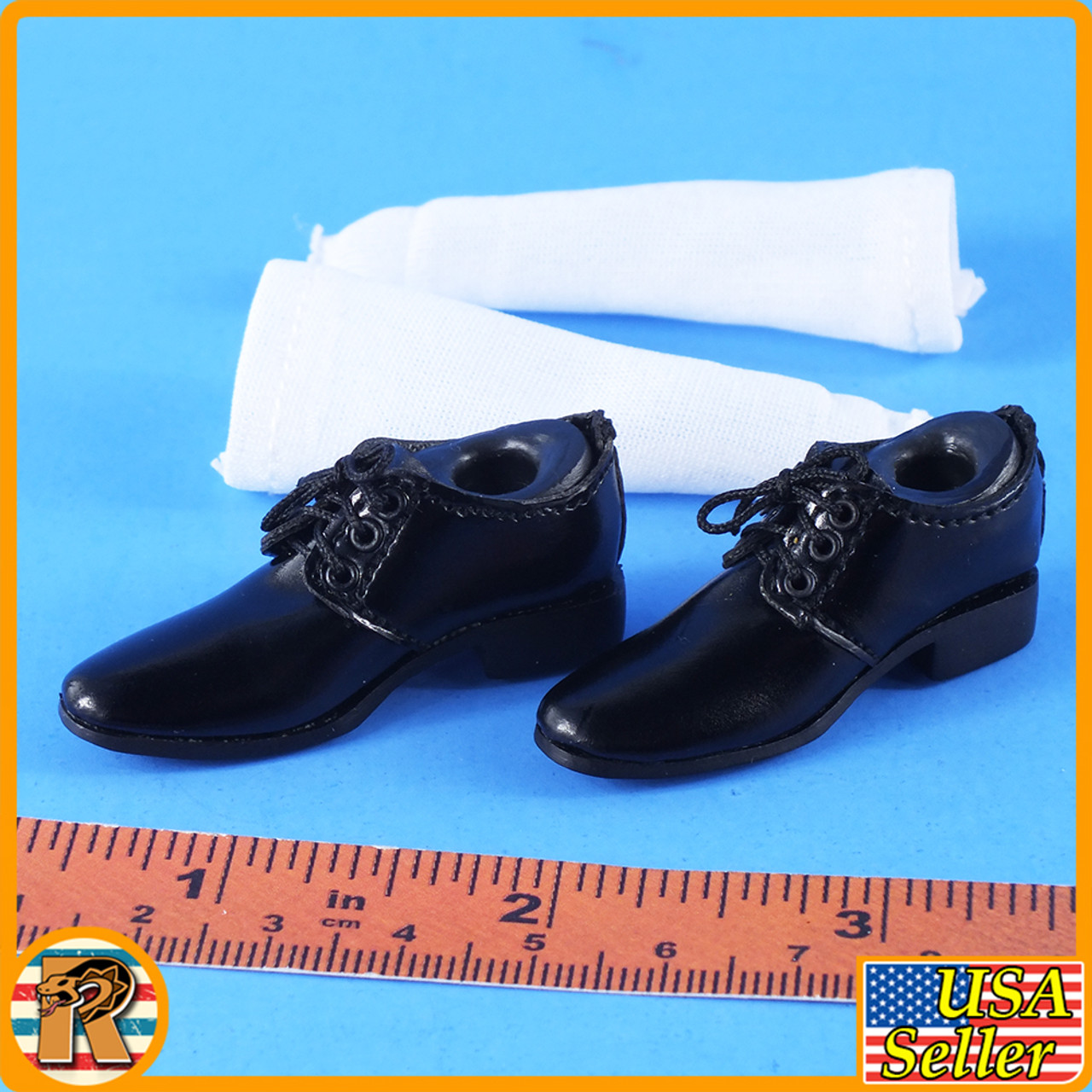MR Bean - Shoes (for balls) w/ Socks - 1/6 Scale -
