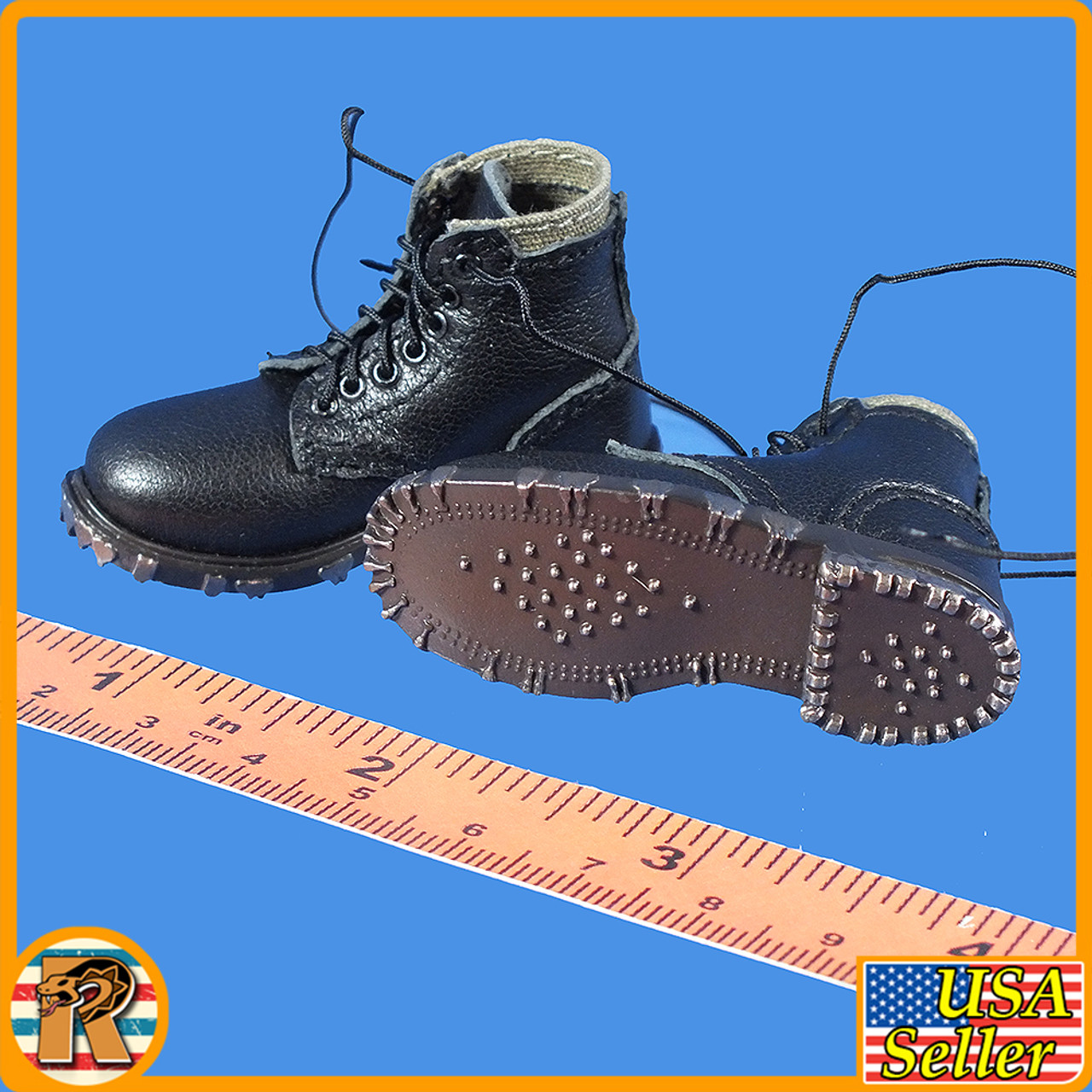 Ash German Youth - Boots (for Feet) - 1/6 Scale -