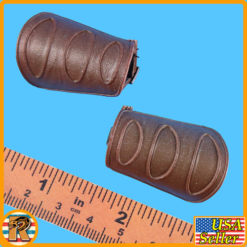 Fallout Vault Girl - Leg Armor #4 - 1/6 Scale