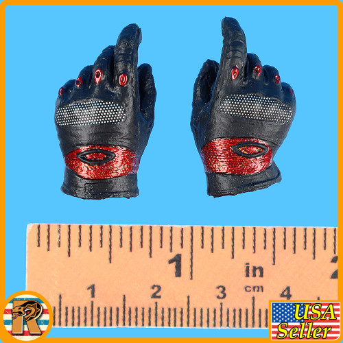 CQB Tactical Agent (Red) - Gloved Hands (Female) - 1/6 Scale