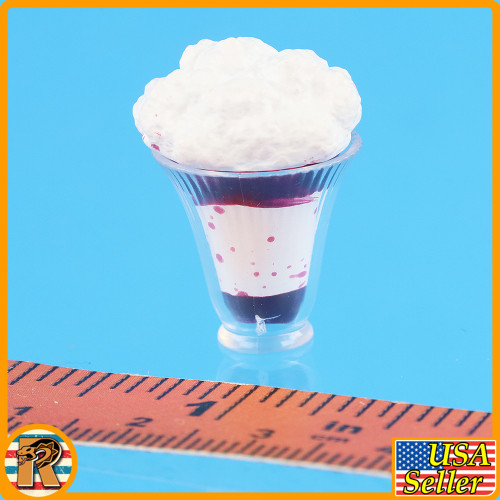 Batman Alfred 1966 - Sundae in Cup #3 - 1/6 Scale