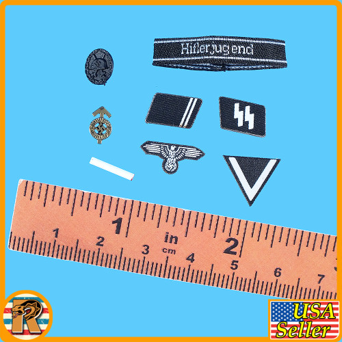 Otto MG42 Gunner - Badges & Cigarette - 1/6 Scale -