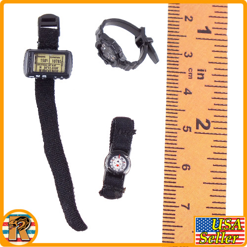 B SMU Evacuation Team - Watch Compass GPS - 1/6 Scale -