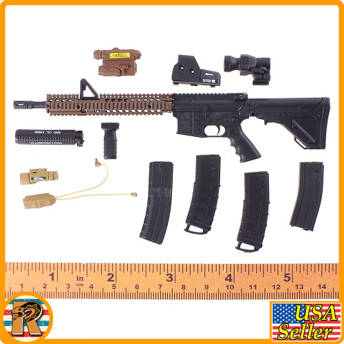 Special Forces Weapons D - Colt Assault Rifle Set D #4 - 1/6 Scale -