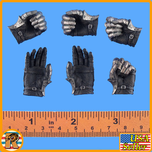 Saintess Knight (Black) - Female Gloved Hands - 1/6 Scale -