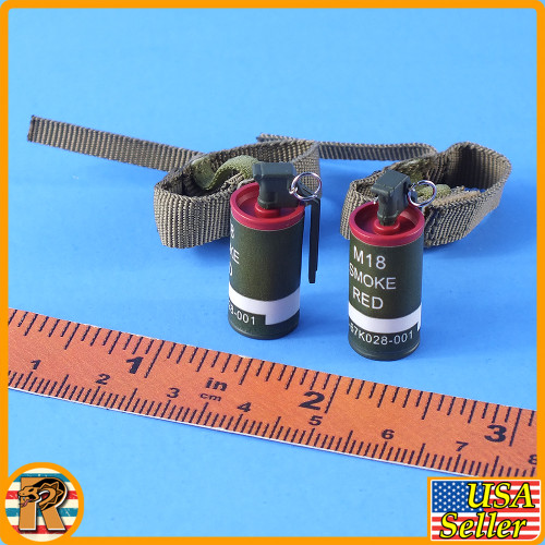 Special Operation SEK - Smoke Grenades & Pouches - 1/6 Scale -
