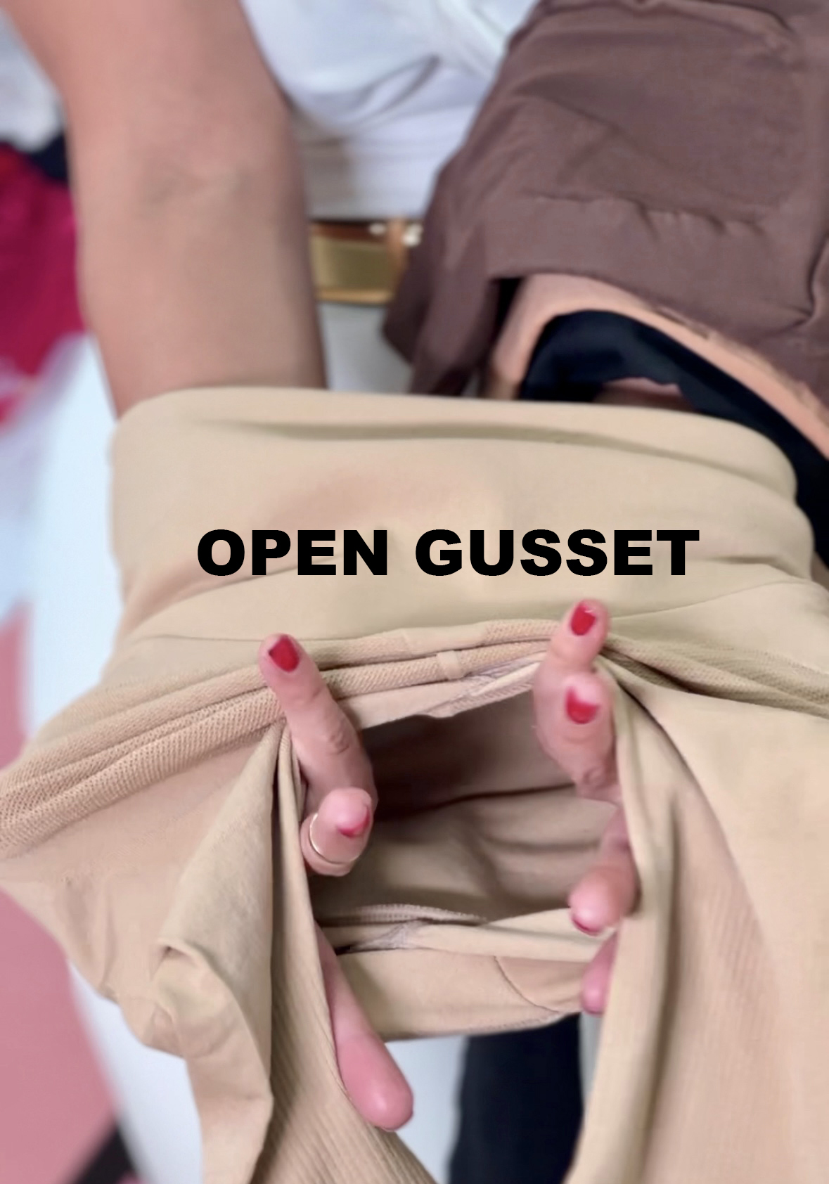 Capri Happy Butt No.7 - Double Layer Waistband Body Shaper Nude Capri Happy Butt No.7 - Double Layer Waistband Body Shaper Nude