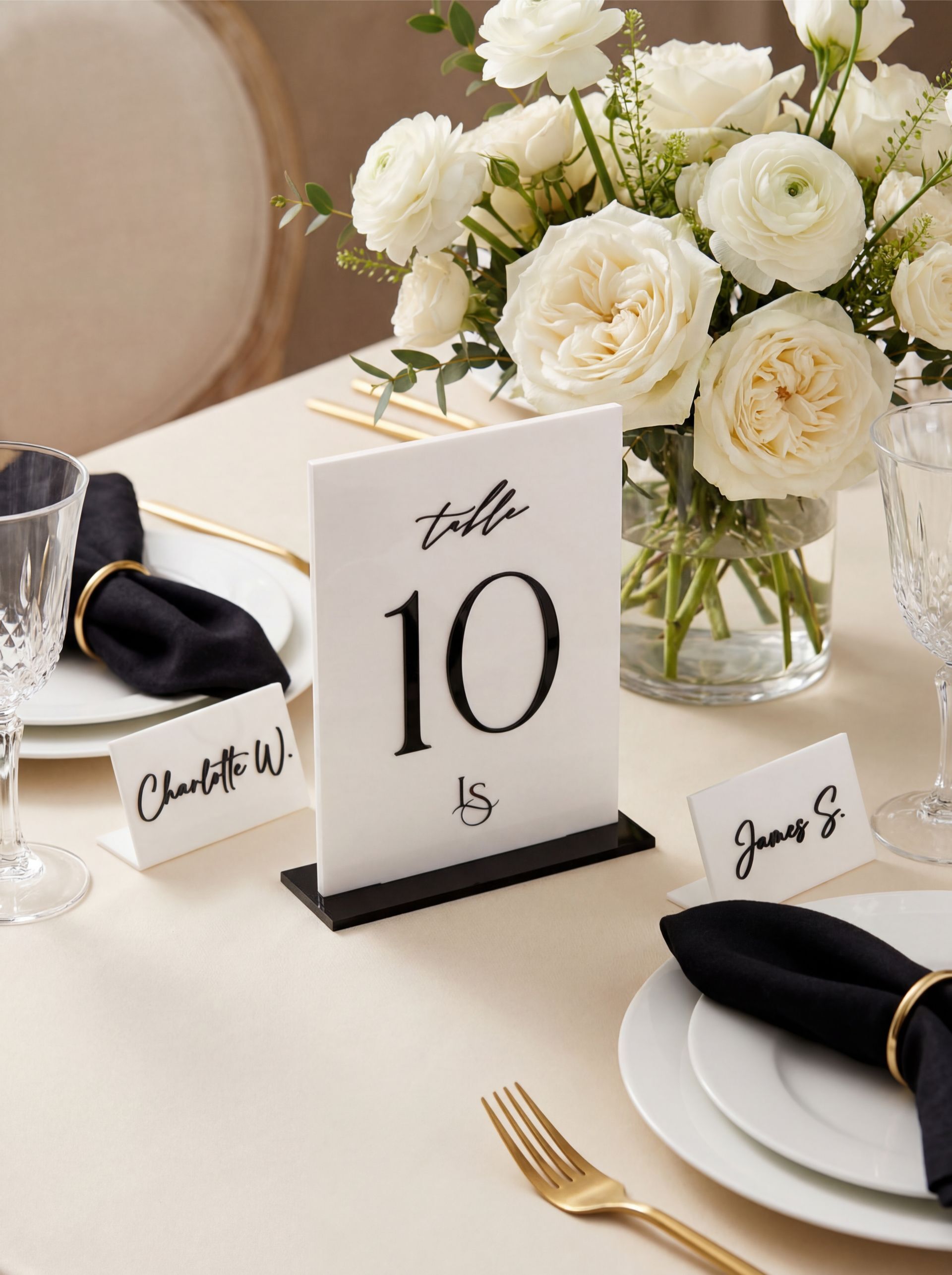 Place Cards and Table Details