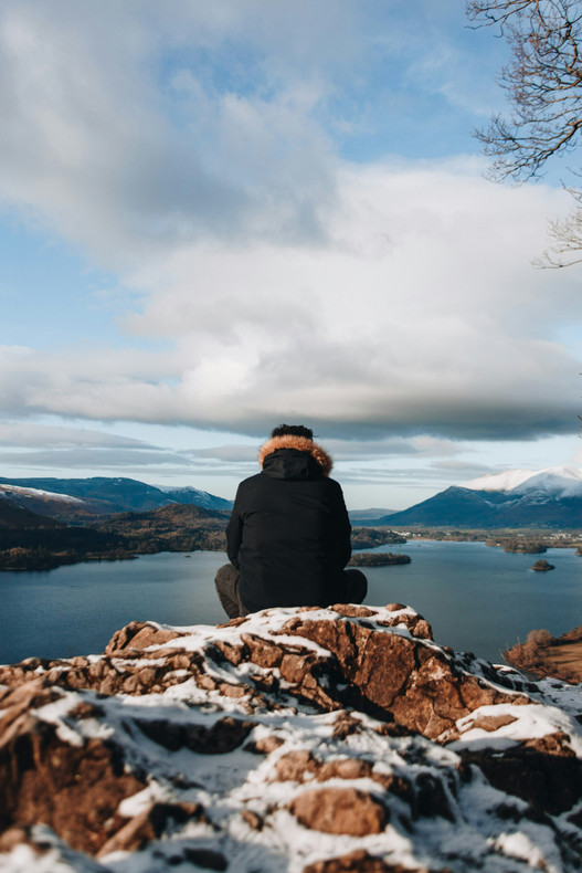 Holiday CBD Routine: Simple Wellness Tips for a Busy Season