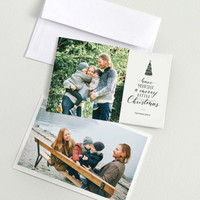 These personalized Christmas cards are perfect for showcasing your year’s best moments with festive elegance