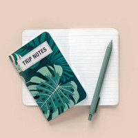 Compact and customizable, this 48-page travel notebook with lined pages is your ideal companion for recording trip highlights and reflections