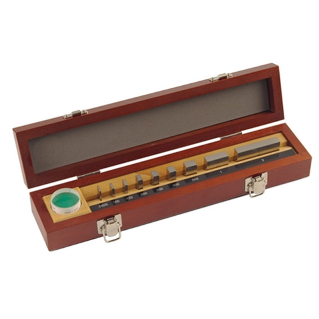 Mitutoyo Micrometer Inspection CERA Gage Block Set, 0.0625-2 inch with Optical parallel Mitutoyo Micrometer Inspection CERA Gage Block Set, 0.0625-2 inch with Optical parallel