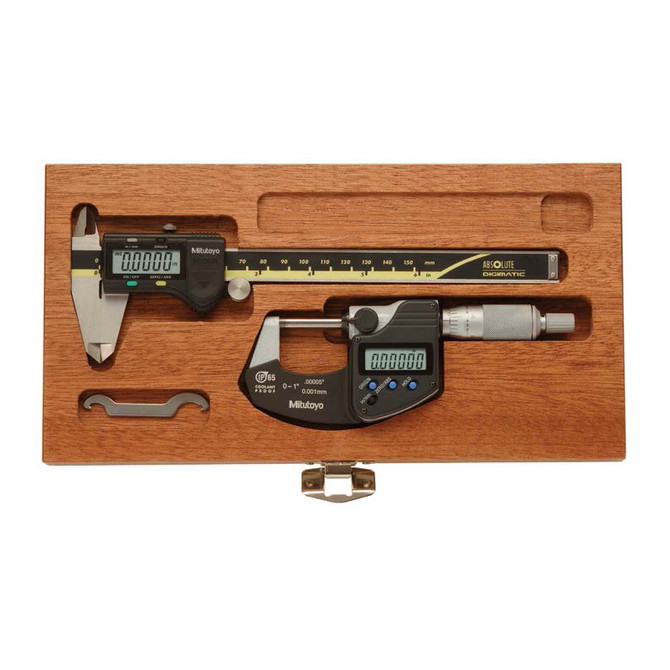 Digimatic tool kit in wooden case