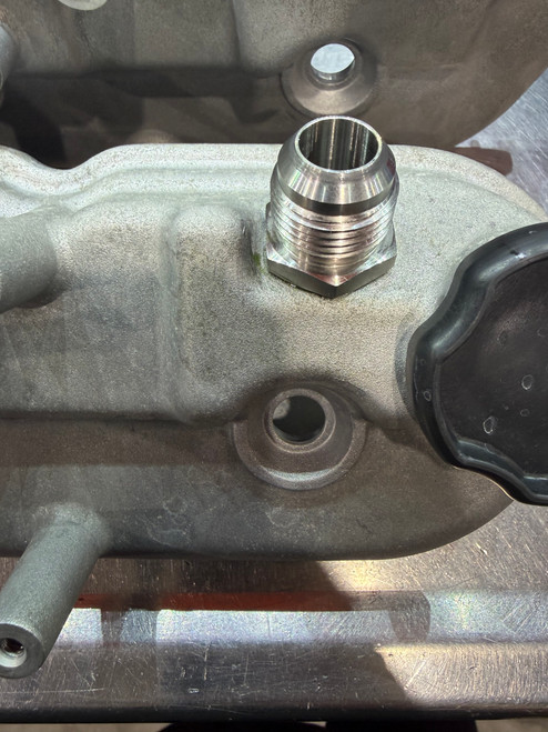 DMS -8an Press in Valve Cover Fitting for LS Motors