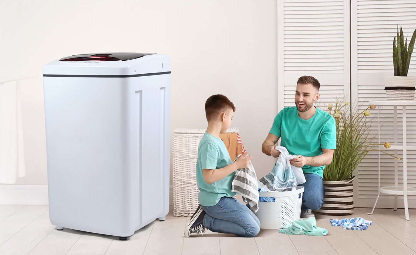 Akai 6.5 KG Fully Automatic Top Load Washing Machine (White)