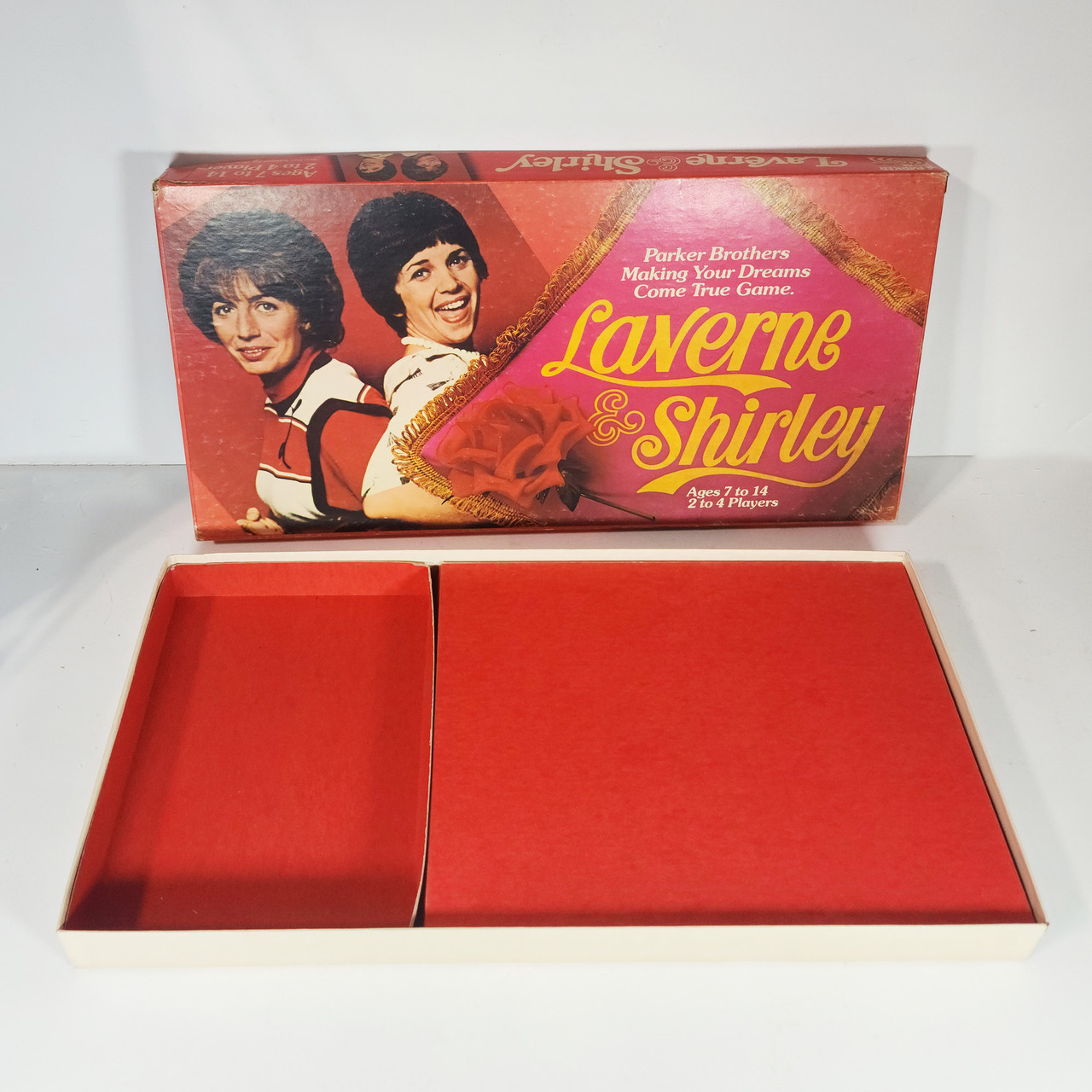 Vintage 1977 Laverne and Shirley Board Game Parker Brothers 166