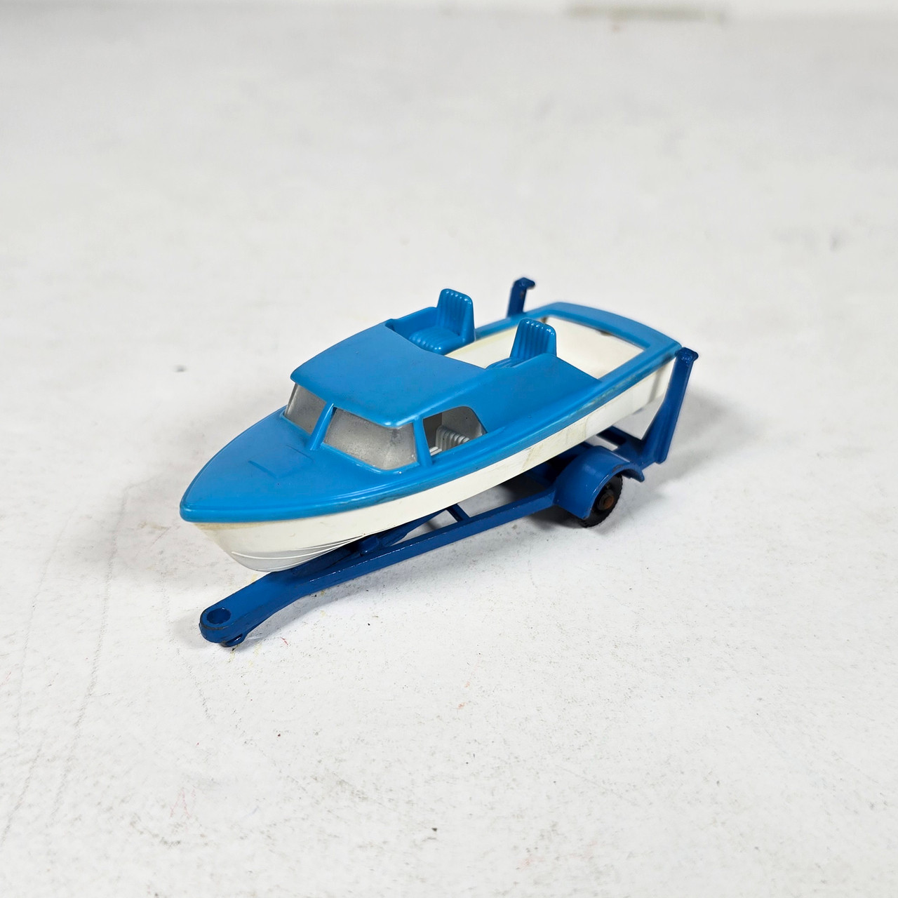 マッチボックスシリーズ　No.9　キャビンクルーザートレーラー Vintage 1960's Lesney Matchbox #9 Cabin Cruiser Boat & Trailer