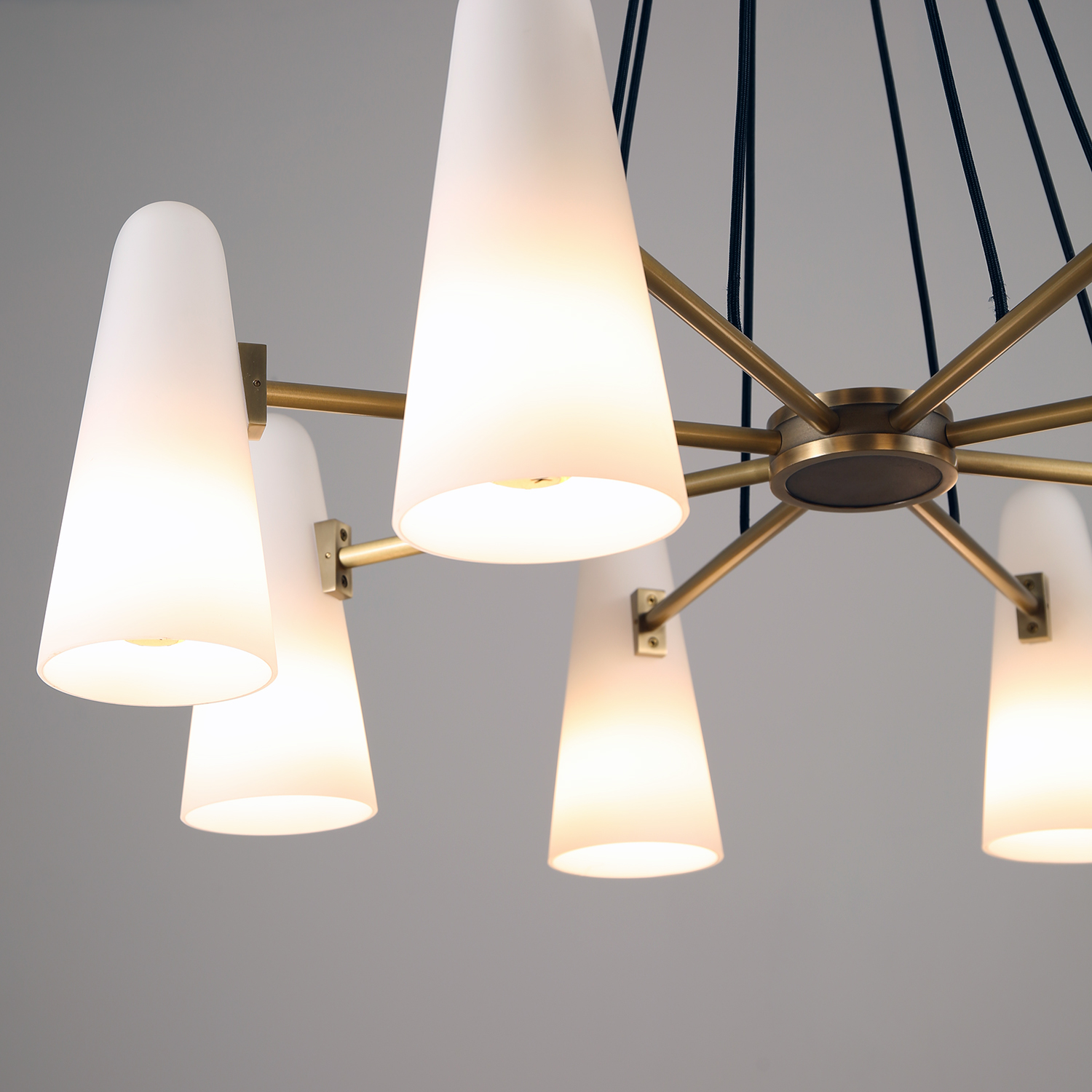 Bianco Chandelier 8 Lights Brass - JimmyRaiden LLC