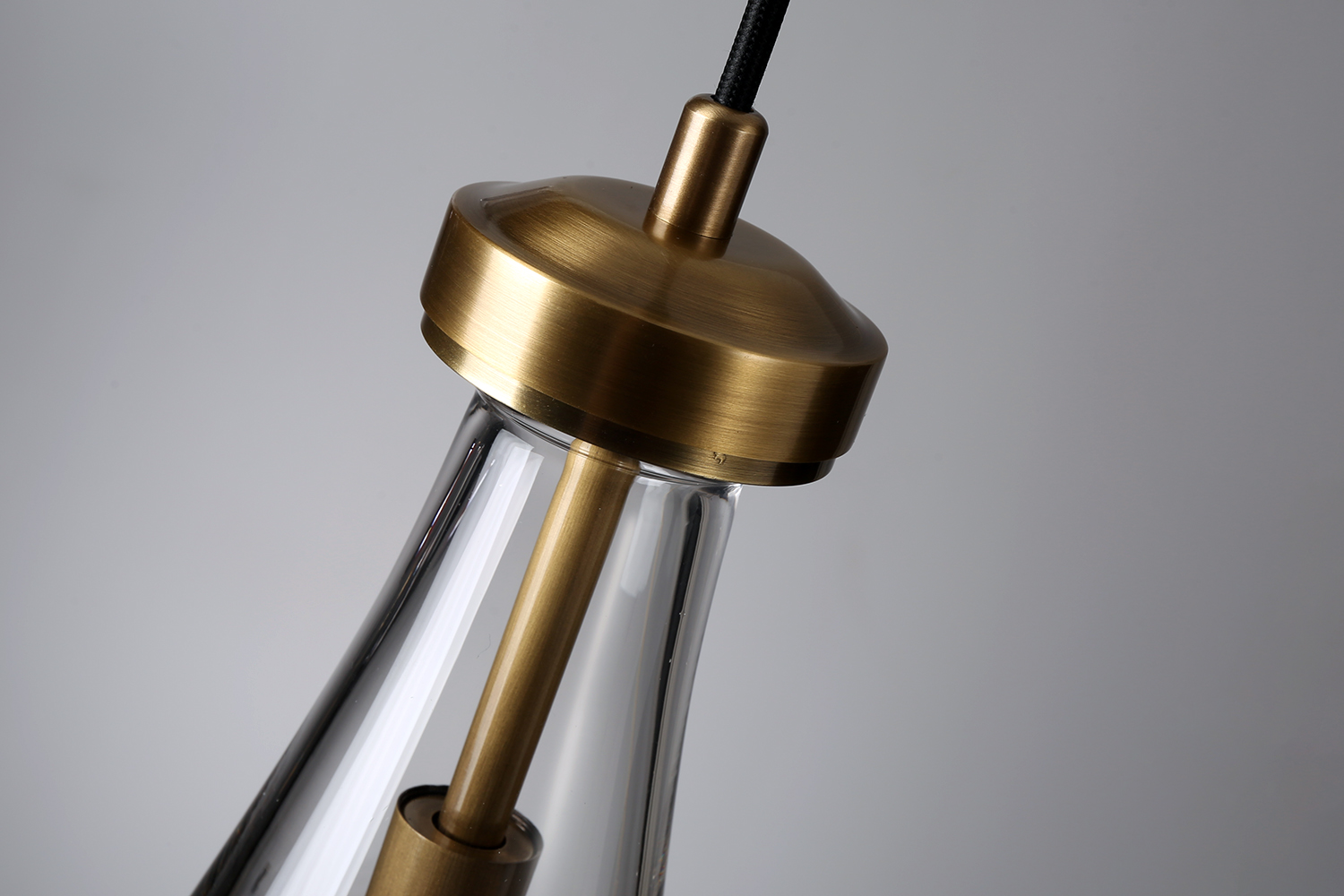 rachael-pendant-06.jpg rachael-pendant-06.jpg