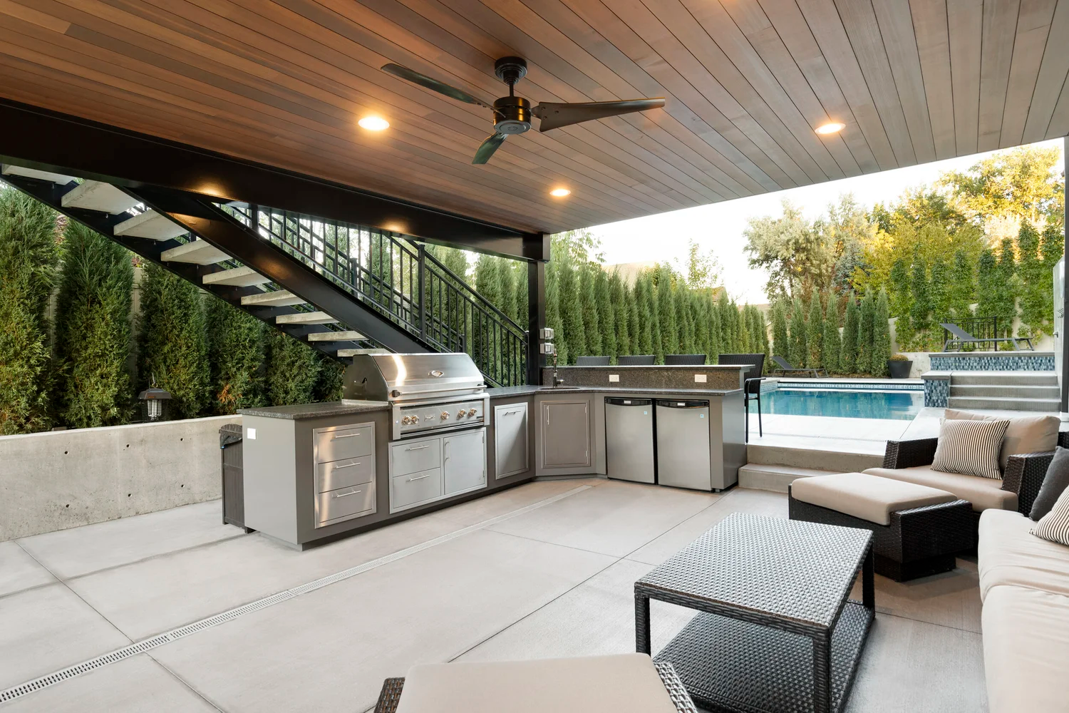 Fire pit in outdoor setting