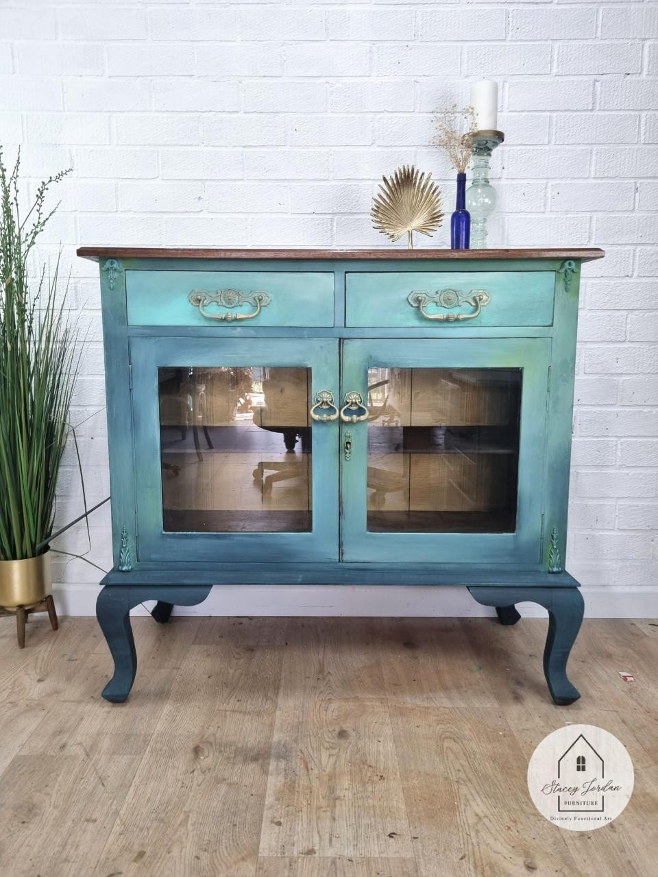 Beautiful Aqua Clay Furniture Paint