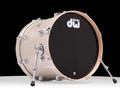 DW Collector's Series SSC Maple 16x20 Bass Drum - Broken Glass with Chrome Hardware
front view
