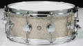 DW Collector's Series Broken Glass 5.5x14 Back