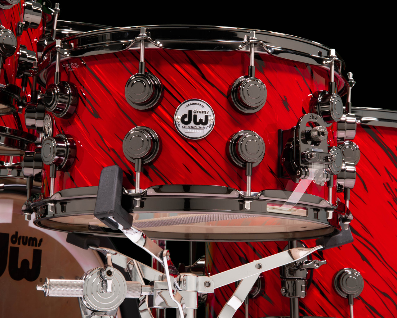 DW Collector's Series 7pc SSC Maple Kit - Twisted Red Lava