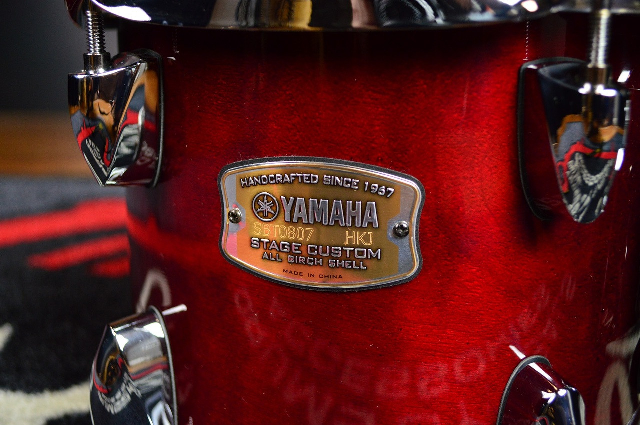 Yamaha Stage Custom 8x7 Rack Tom Cranberry Red