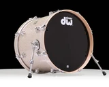 DW Collector's Series SSC Maple 16x20 Bass Drum - Broken Glass with Chrome Hardware
front view