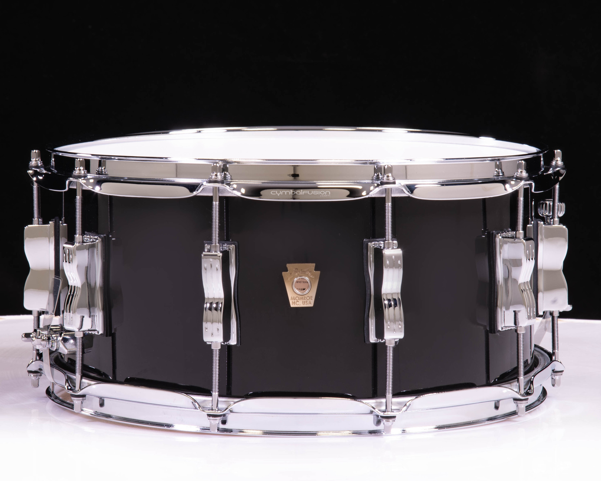 Ludwig Classic Maple 6.5x14 Snare Drum - Sable Classic Coat