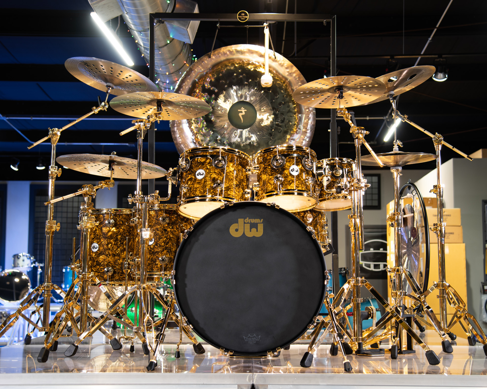 DW Collector's 7pc Maple SSC Shells Gold Abalone w/Gold Hardware