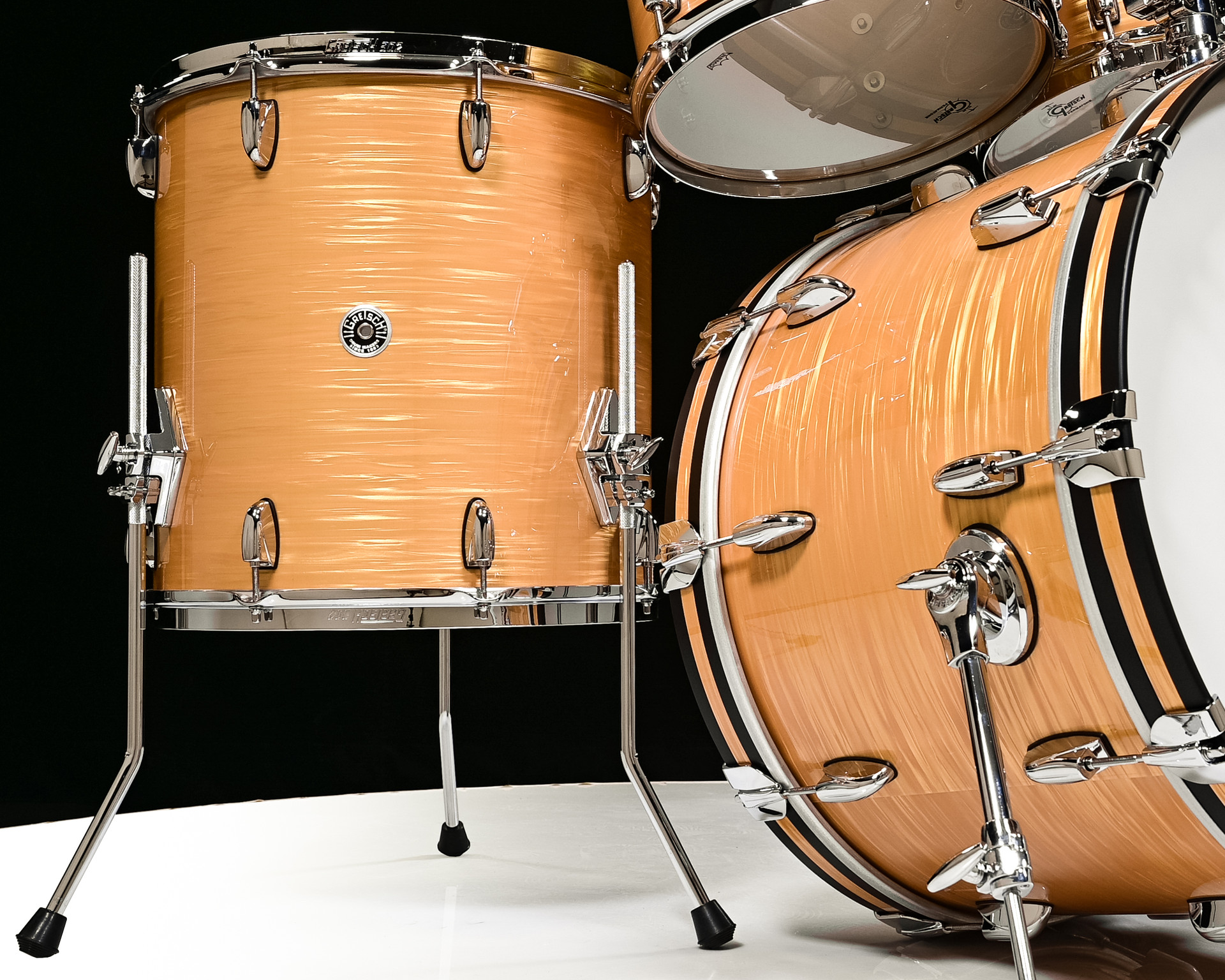 Gretsch Brooklyn 4pc Kit - Antique Oyster, w/Double Tom Mount