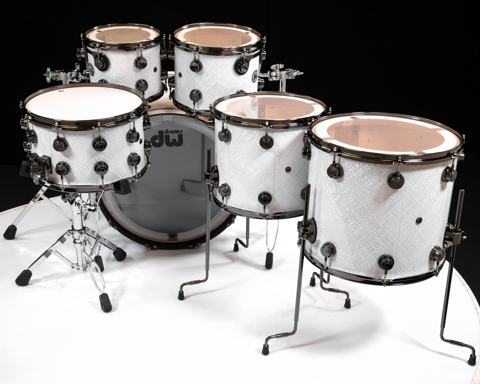 DW Collector's 6pc Maple SSC Kit - White Crystal w/Black Nickel HW