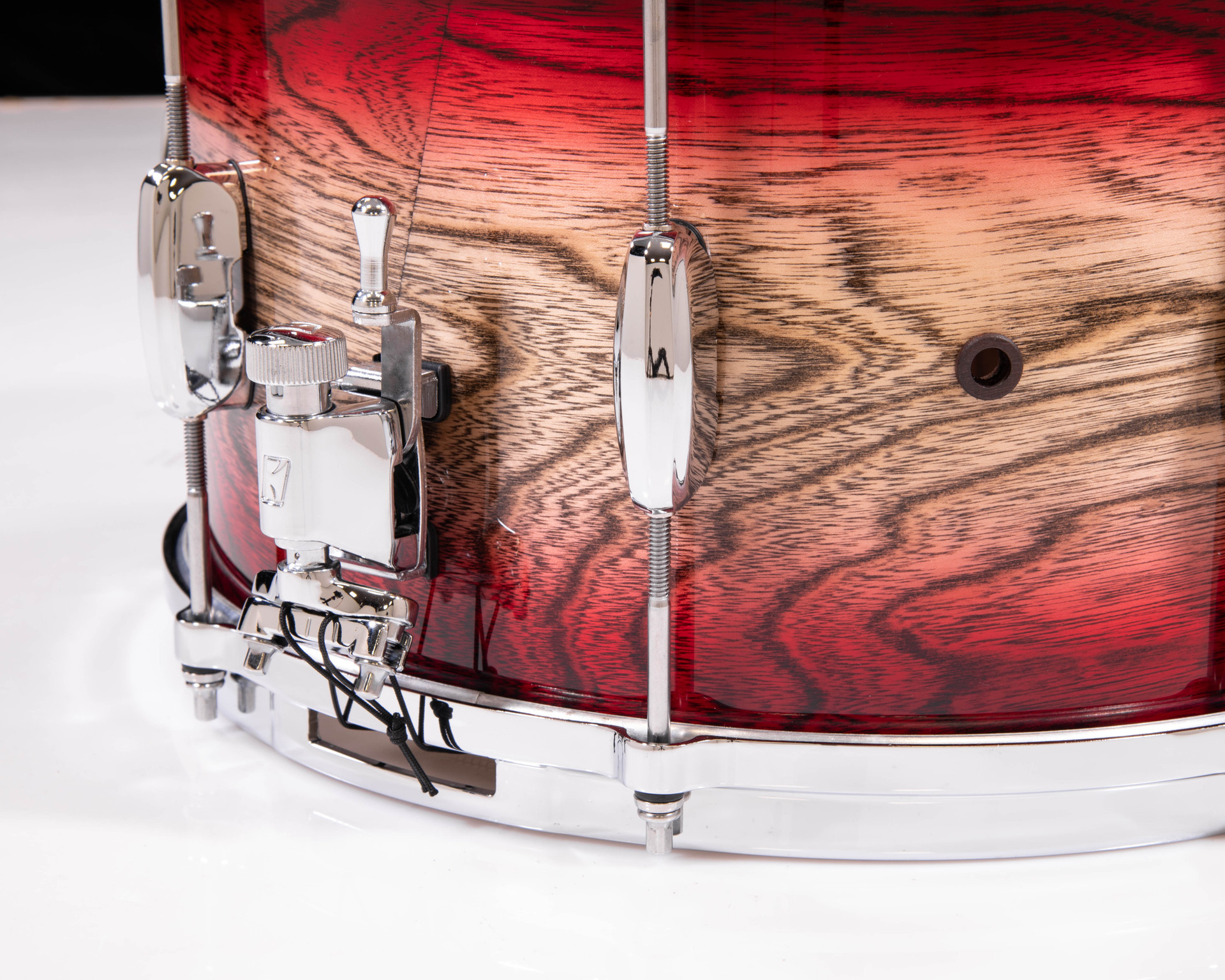 Tama Star Walnut 14x8 Snare - Garnet Japanese Sen Burst (TWS148AGJB)