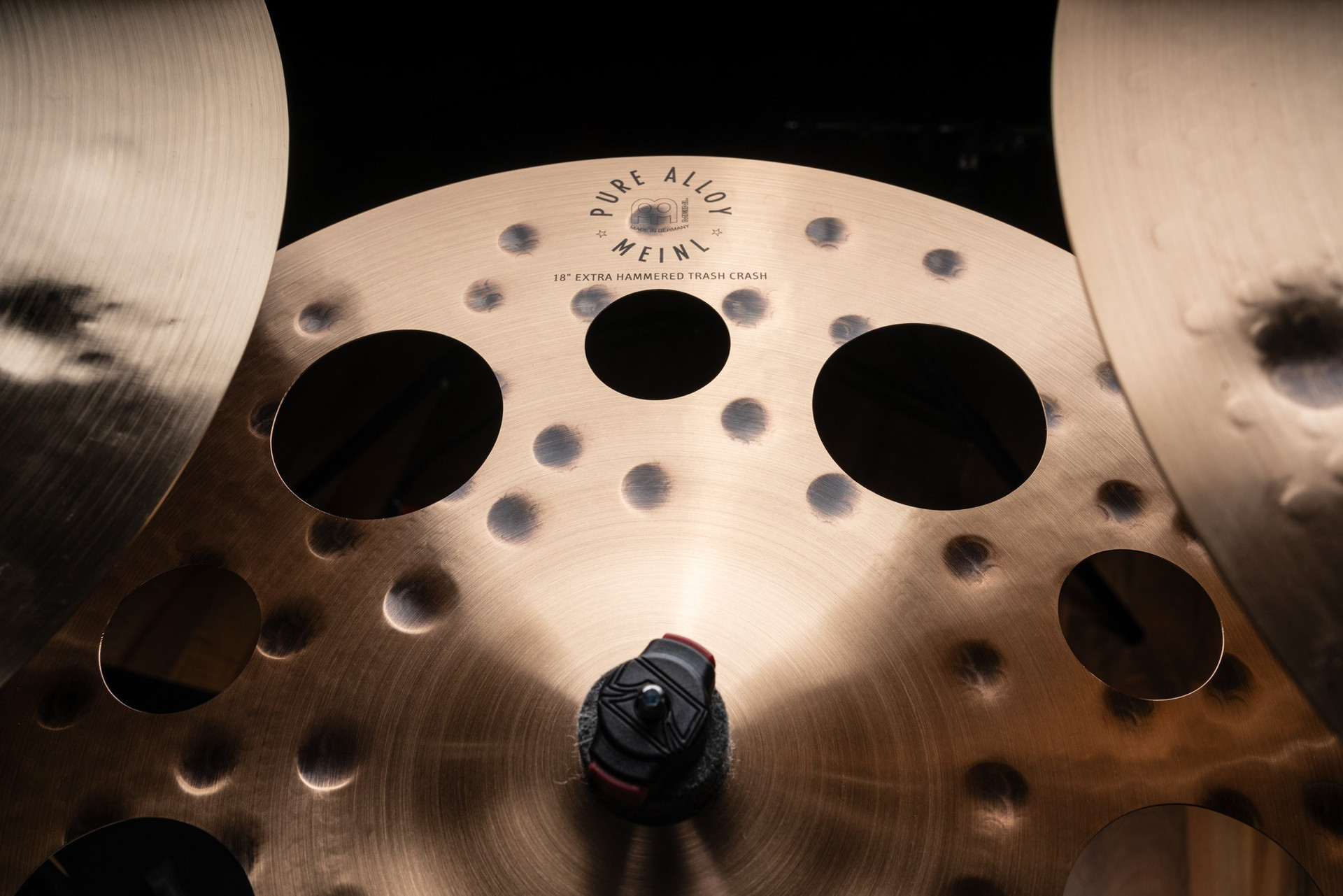 Meinl Cymbals Pure Alloy Extra Hammered Trash Crash - 18