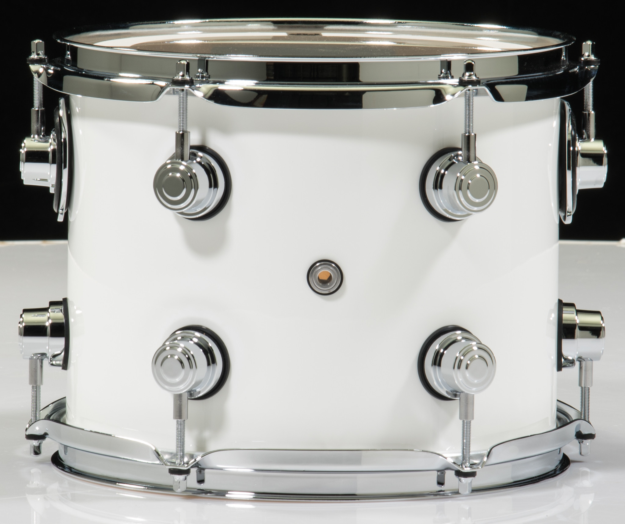 DW_PERFORMANCE_GLOSSWHITE_8X10