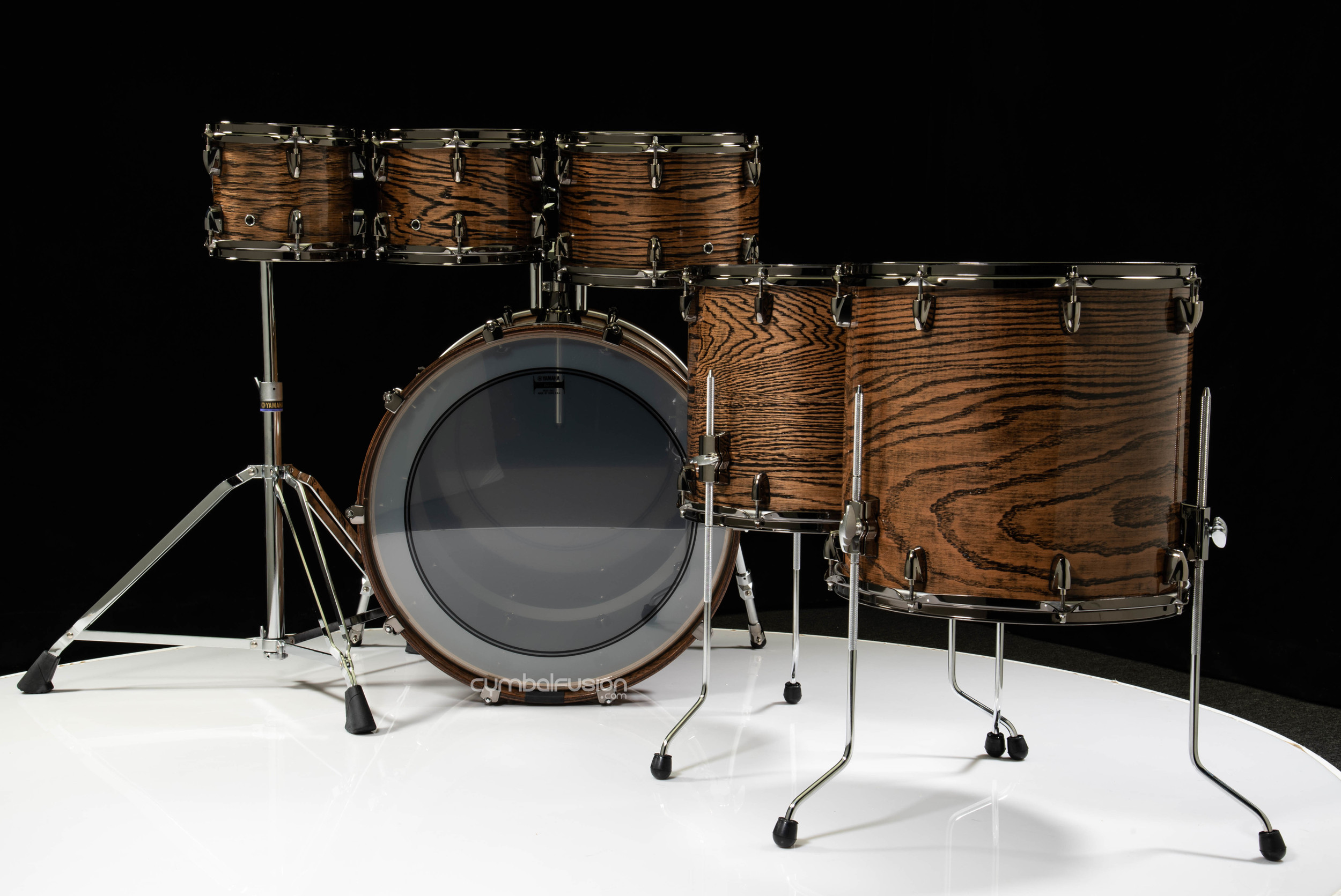 Yamaha Live Custom Hybrid Oak 8/10/12/14/16/22 - Uzu Natural