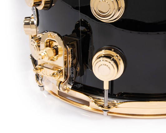 DW Collector's Maple SSC Maple 8x14 Snare Drum - Gloss Black w/Gold