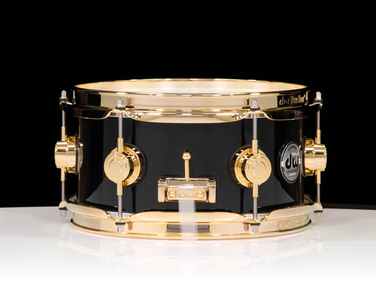 DW Collector's 5x10 SSC Gloss Black Snare - Gold Hardware
