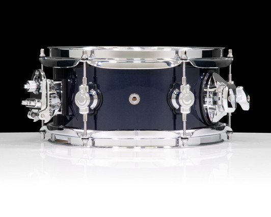 DWe 5x10 Midnight Blue Metallic Snare Drum Bundle (Drum, Hub and Software)